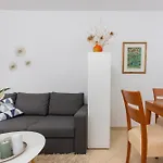 Pietro アパート *